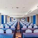 Holiday Inn Express Shanghai Baoyang By Ihg